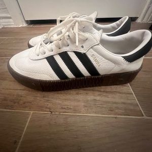 Adidas Sambarose White Black Gum - Size 8.5 Like New